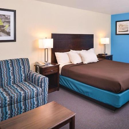 Americas Best Value Inn - Бейтсвіль Екстер'єр фото